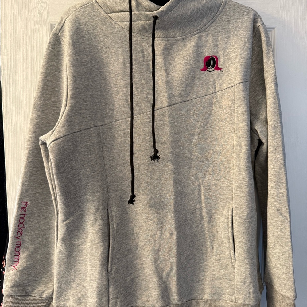 Gray Pullover - image 1